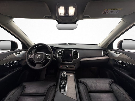 Volvo XC90 22 of 30