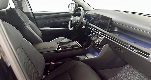 Hyundai Tucson 9 of 11