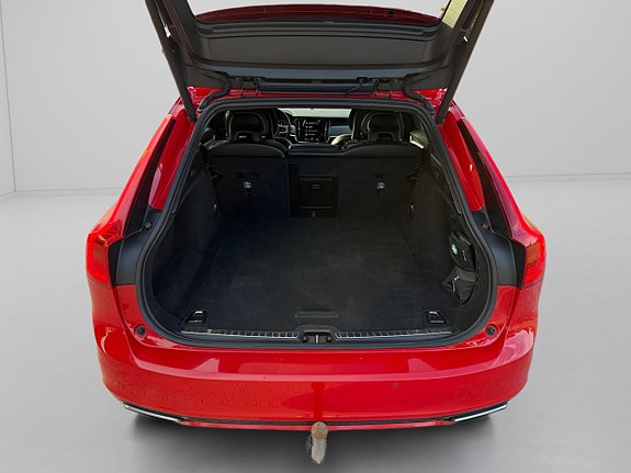 Volvo V90 8 of 19