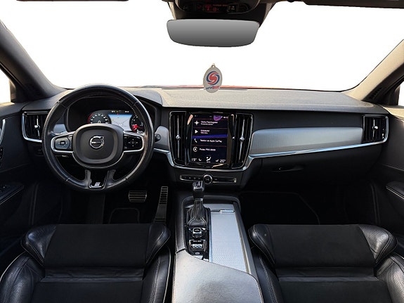 Volvo V90 13 of 19