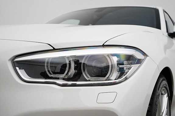 BMW 118i 22 of 23