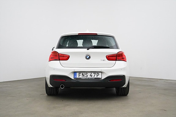BMW 118i 19 of 23