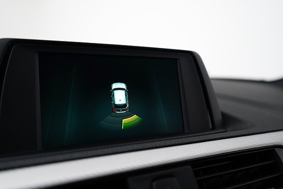 BMW 118i 12 of 23