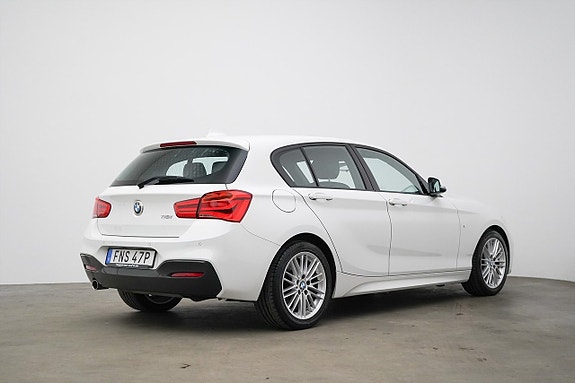 BMW 118i 21 of 23
