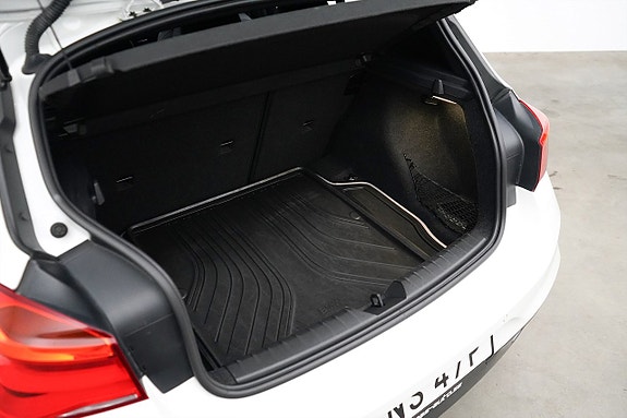 BMW 118i 18 of 23