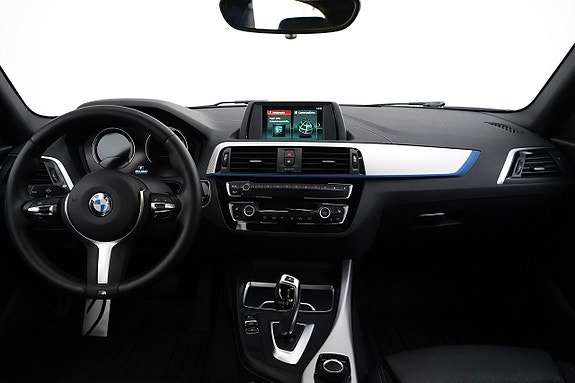 BMW 118i 8 of 23