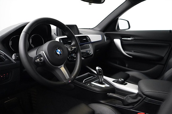 BMW 118i 5 of 23
