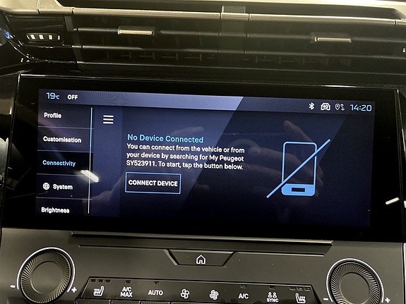 Peugeot 308 SW 10 of 19