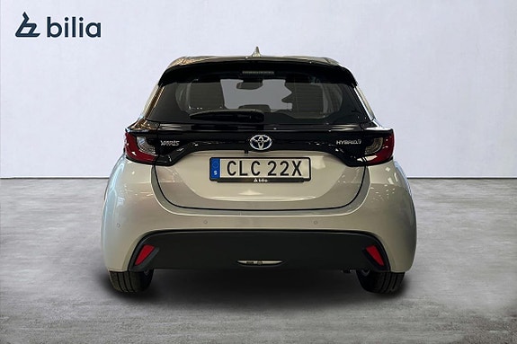 Toyota Yaris 5 of 23