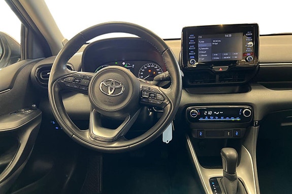 Toyota Yaris 10 of 23