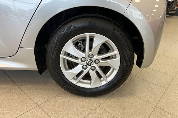 Toyota Yaris 17 of 23