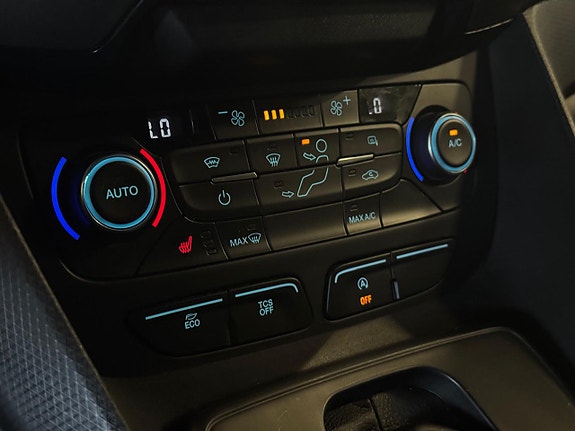 Ford Transit Connect 16 of 21