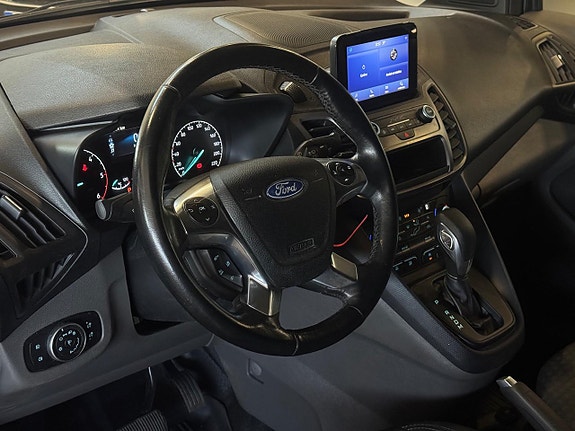 Ford Transit Connect 18 of 21
