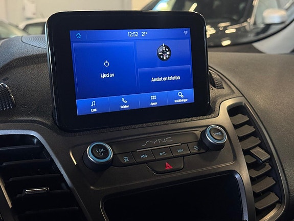 Ford Transit Connect 15 of 21