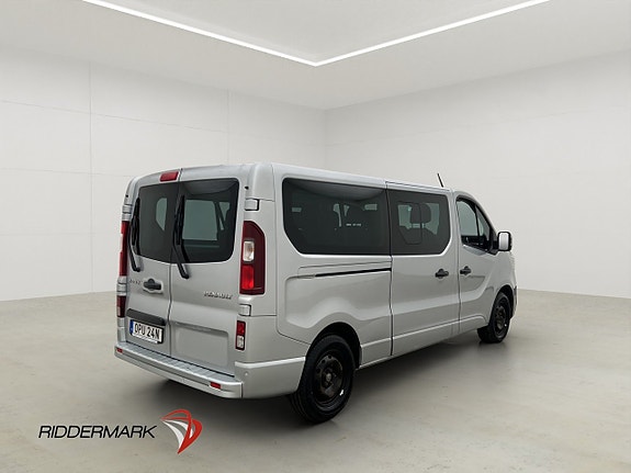 Renault Trafic 9 of 28