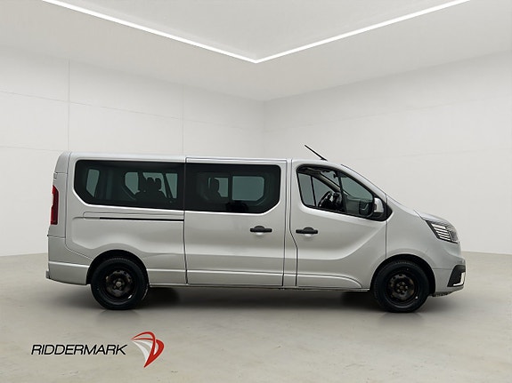 Renault Trafic 2 of 28