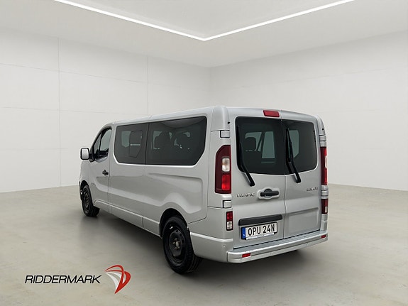 Renault Trafic 7 of 28