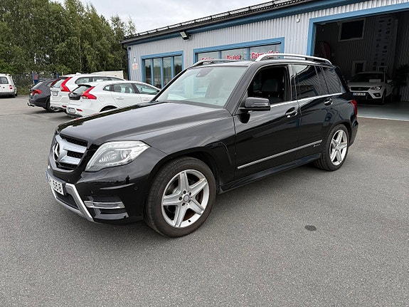 Mercedes-Benz GLK220 8 of 12