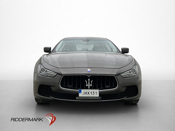 Maserati Ghibli 2 of 30
