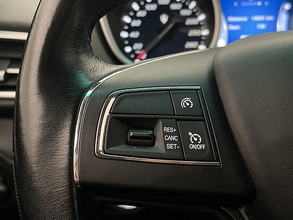 Maserati Ghibli 18 of 30