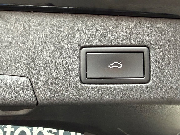Volkswagen ID.4 18 of 22