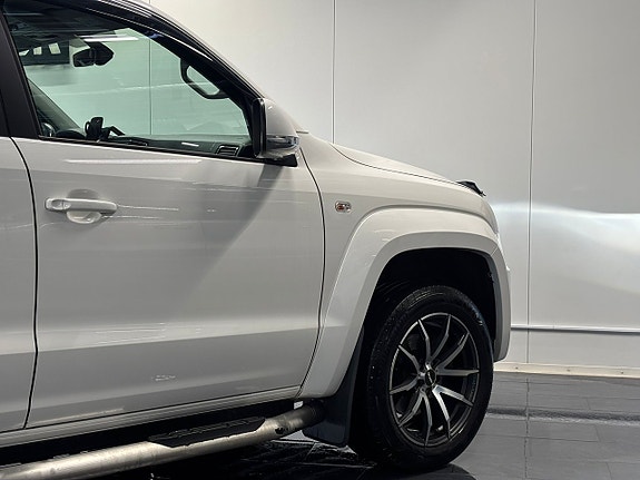 Volkswagen Amarok 11 of 27