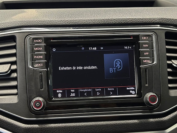 Volkswagen Amarok 23 of 27