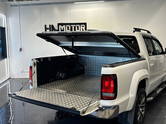 Volkswagen Amarok 9 of 27