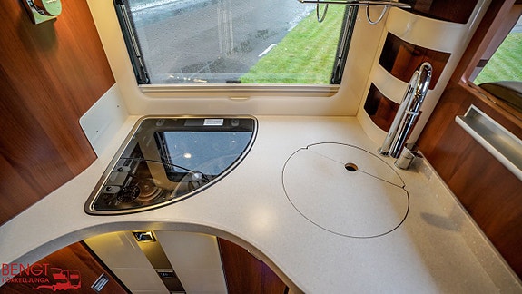 Carthago CHIC E-LINE I 50 Yachting 9 of 21