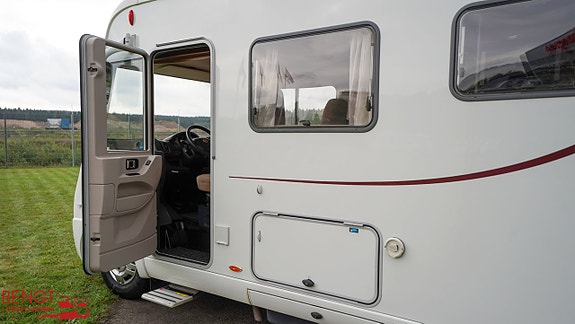 Hymer B 678 | Långbäddar | ALDE 3 of 21