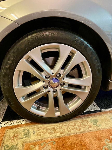 Mercedes-Benz C220 11 of 20
