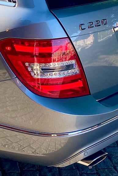Mercedes-Benz C220 13 of 20