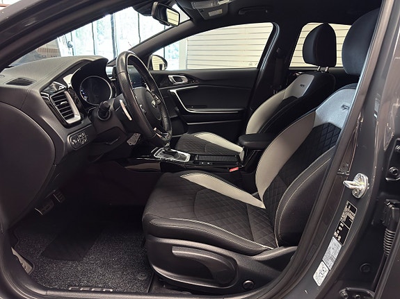 Kia ProCeed 12 of 21