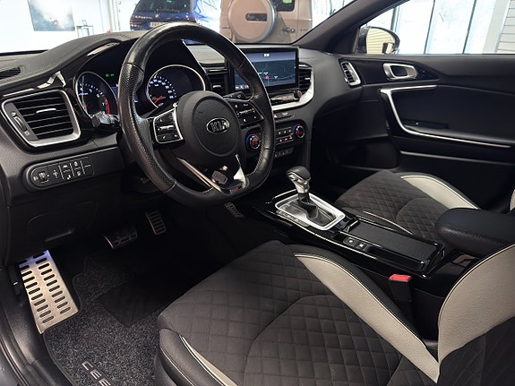 Kia ProCeed 11 of 21