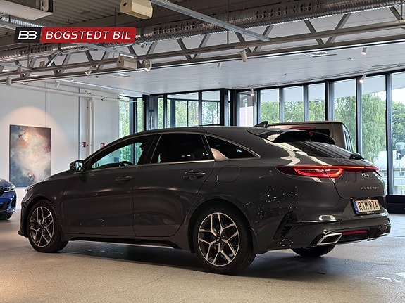 Kia ProCeed 5 of 21