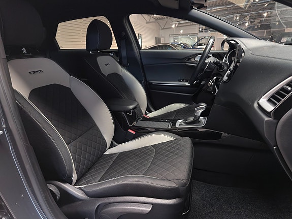 Kia ProCeed 15 of 21