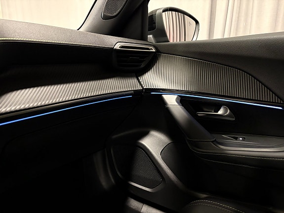 Peugeot 2008 9 of 14