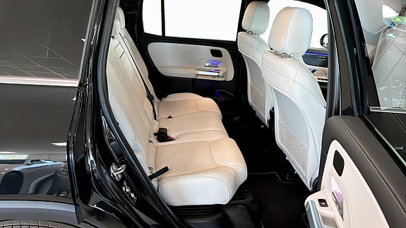 Mercedes-Benz EQB300 5 of 25
