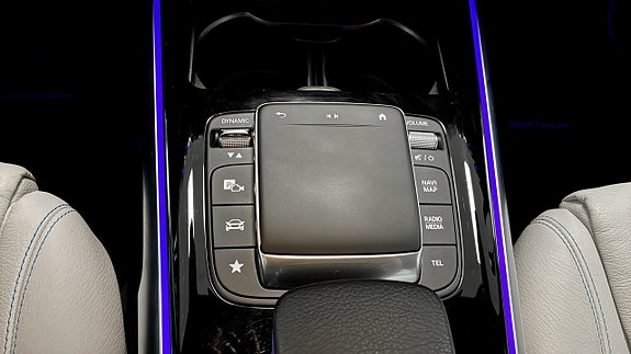 Mercedes-Benz EQB300 20 of 25