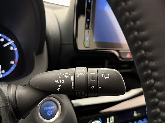 Toyota Yaris Cross 17 of 30