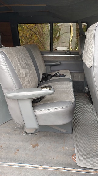 Chevrolet G20 8 of 17