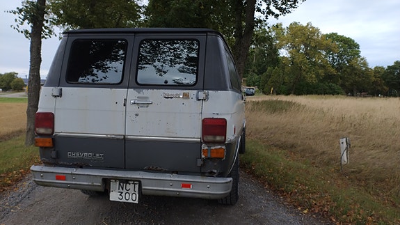 Chevrolet G20 6 of 17
