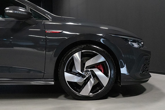 Volkswagen Golf I 9 of 18