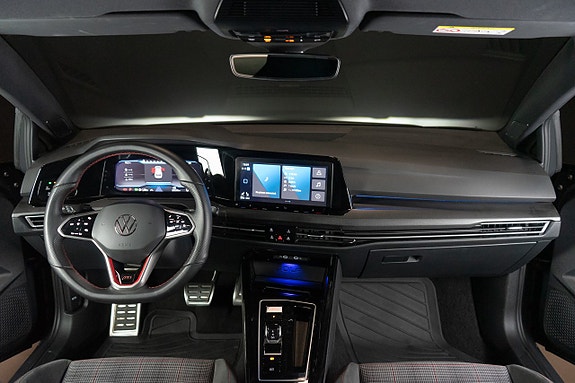 Volkswagen Golf I 13 of 18