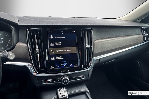 Volvo V90 Cross Country 20 of 30