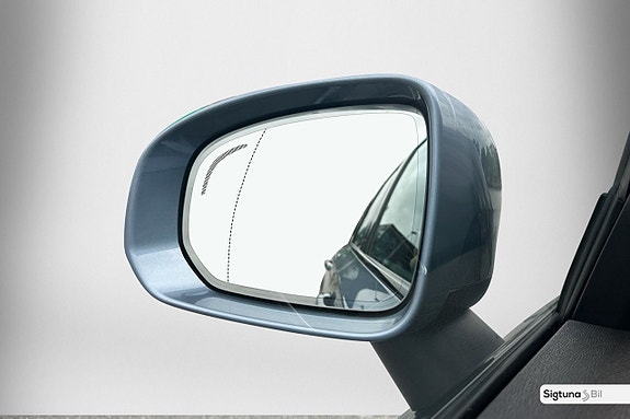 Volvo V90 Cross Country 29 of 30