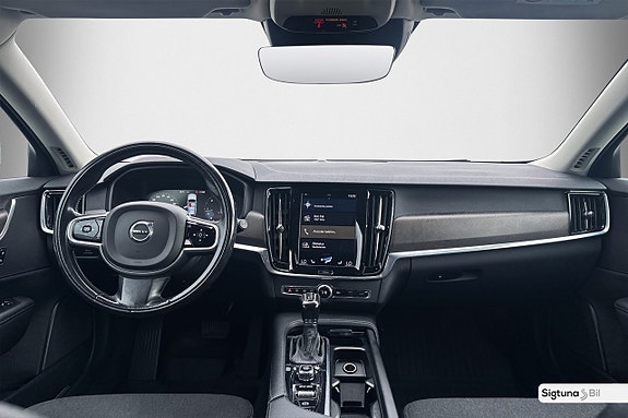 Volvo V90 Cross Country 15 of 30