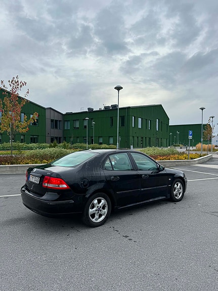 Saab 9-3 6 of 10