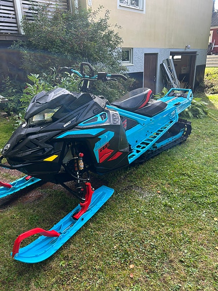Lynx Boondocker re 2 of 4