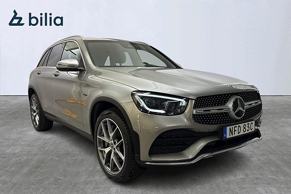 Mercedes-Benz GLC300 de 2 of 24
